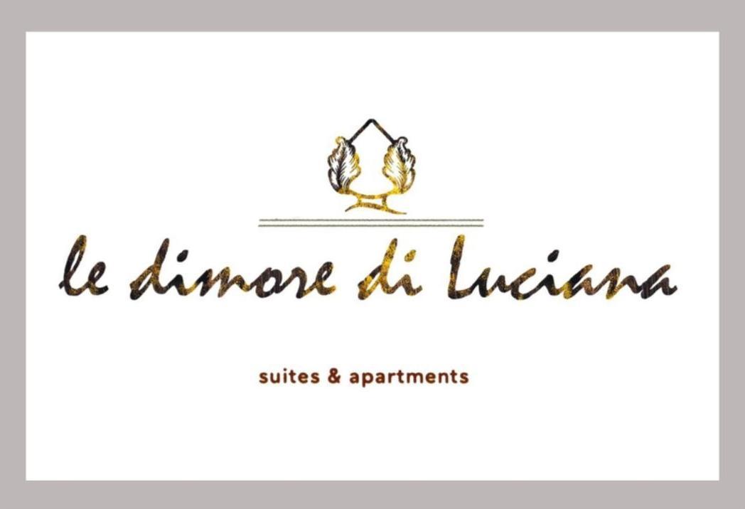 Le Dimore Di Luciana - Suites & Apartments レッチェ エクステリア 写真